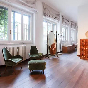 Appartamento Lovely - Beautiful Loft With Terrace In Porta Romana, Milano